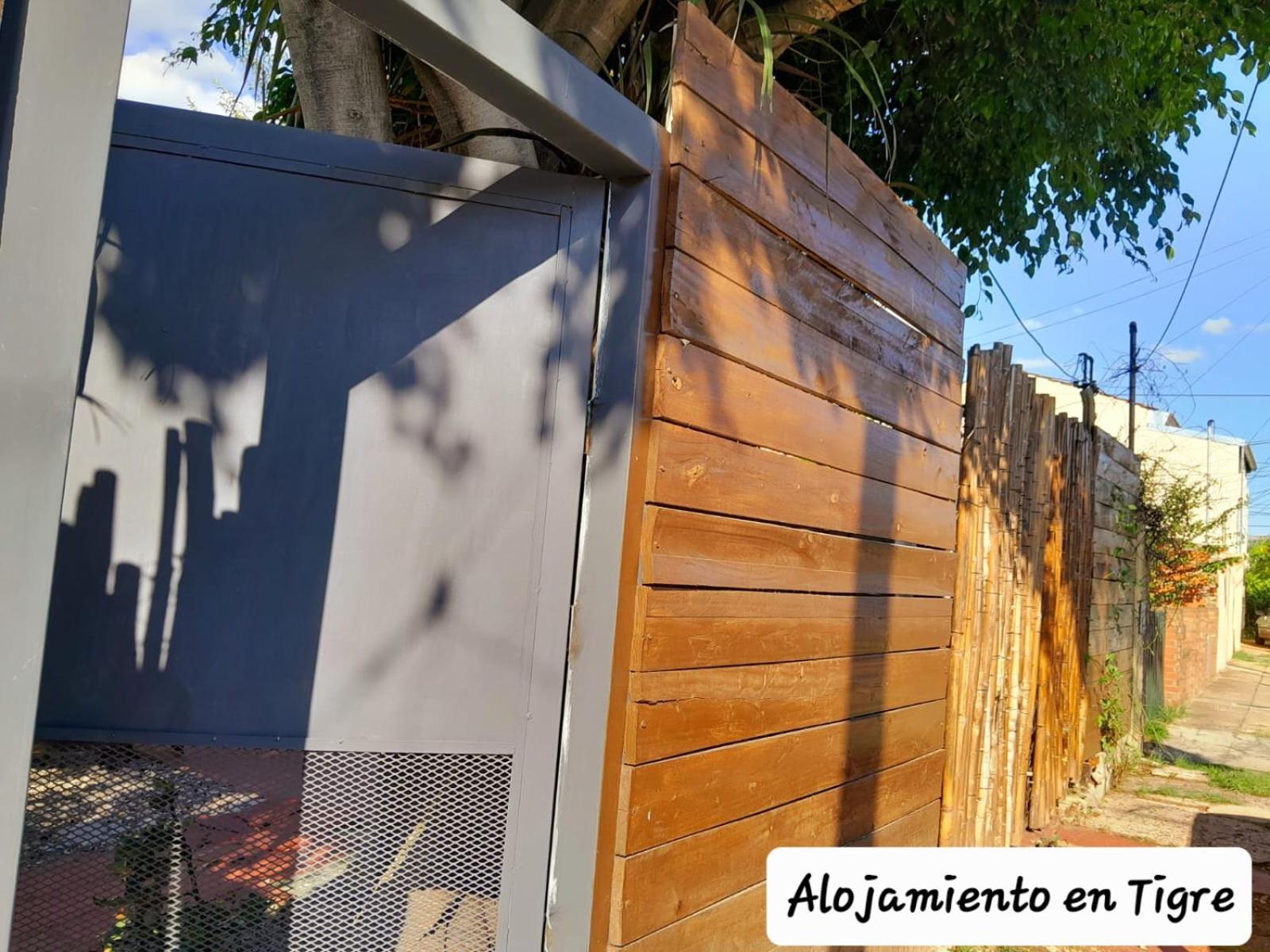 Alojamiento En Tigre Buenos Aires Hotel Eksteriør billede